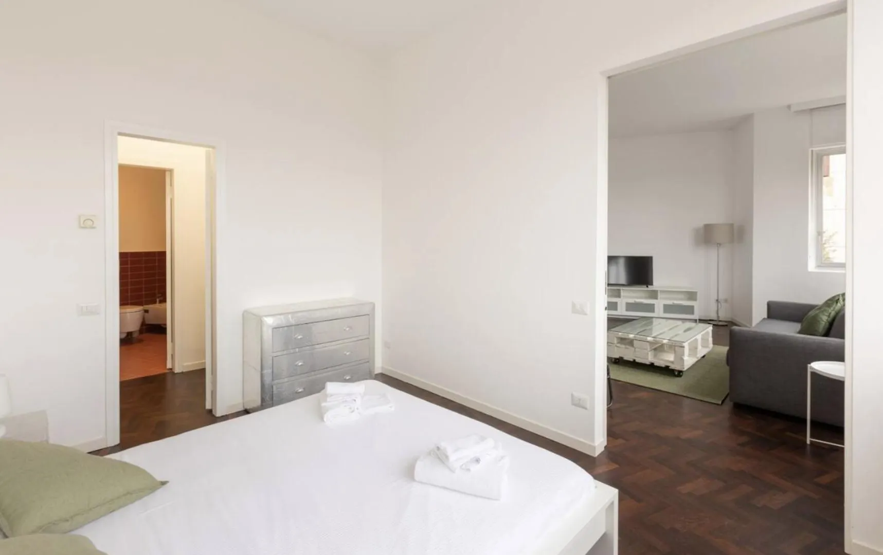 Apartament Elegante Bilocale Porta Genova - Mirable Pm Mediolan 0*,  Włochy